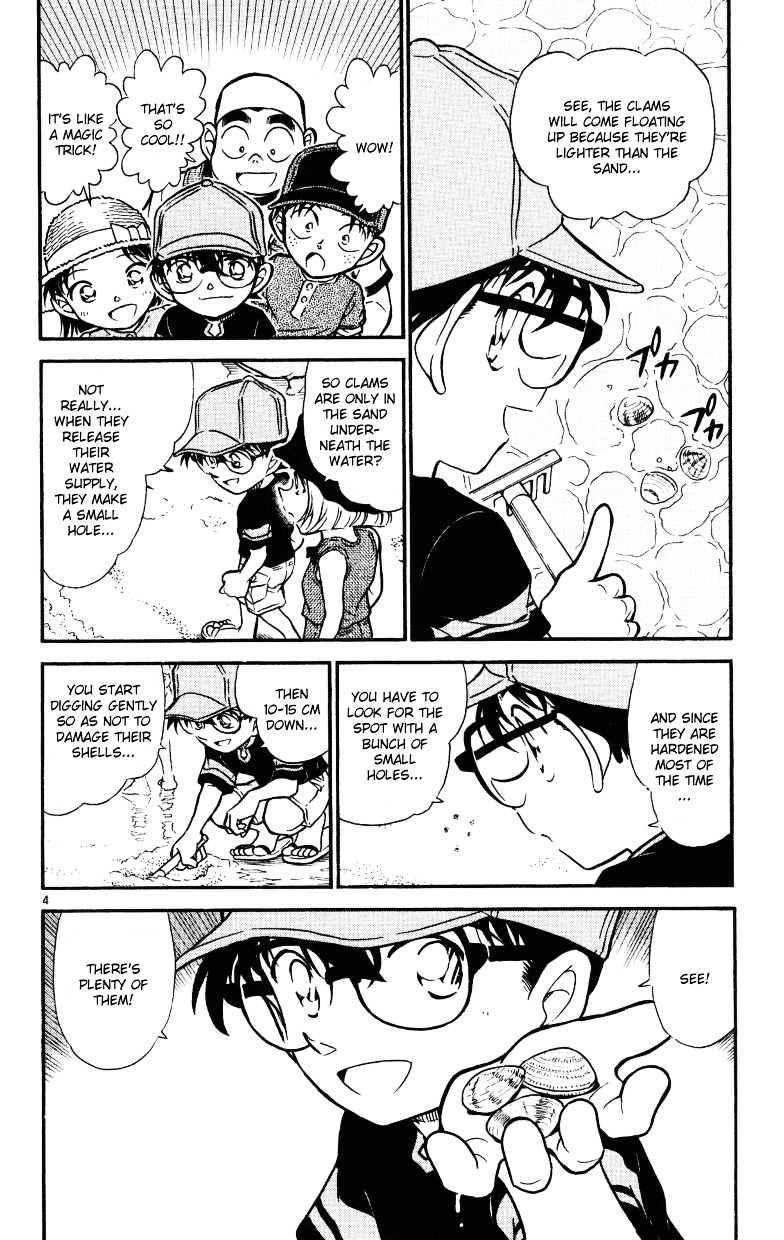 Detective Conan chapter 525 page 4