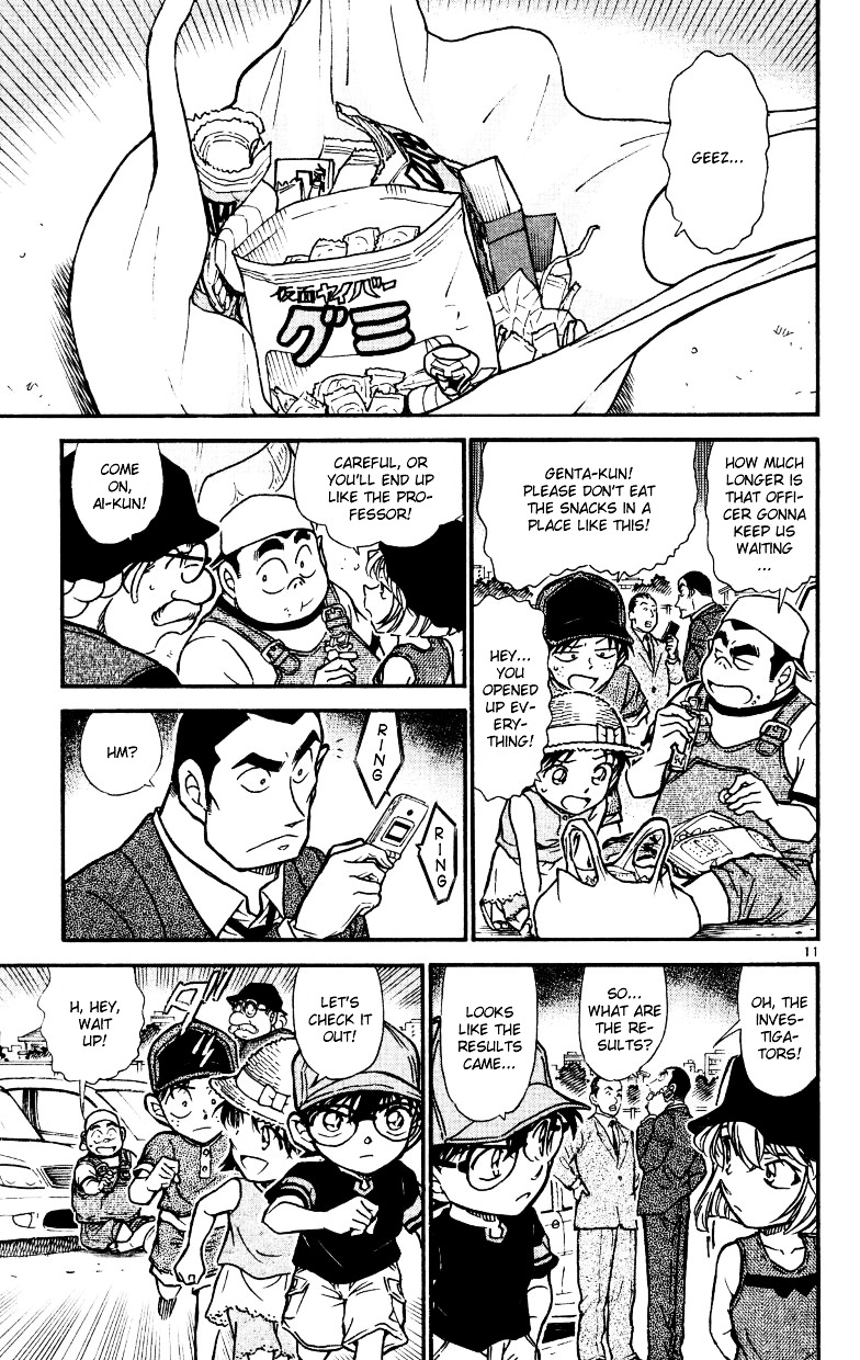 Detective Conan chapter 526 page 11