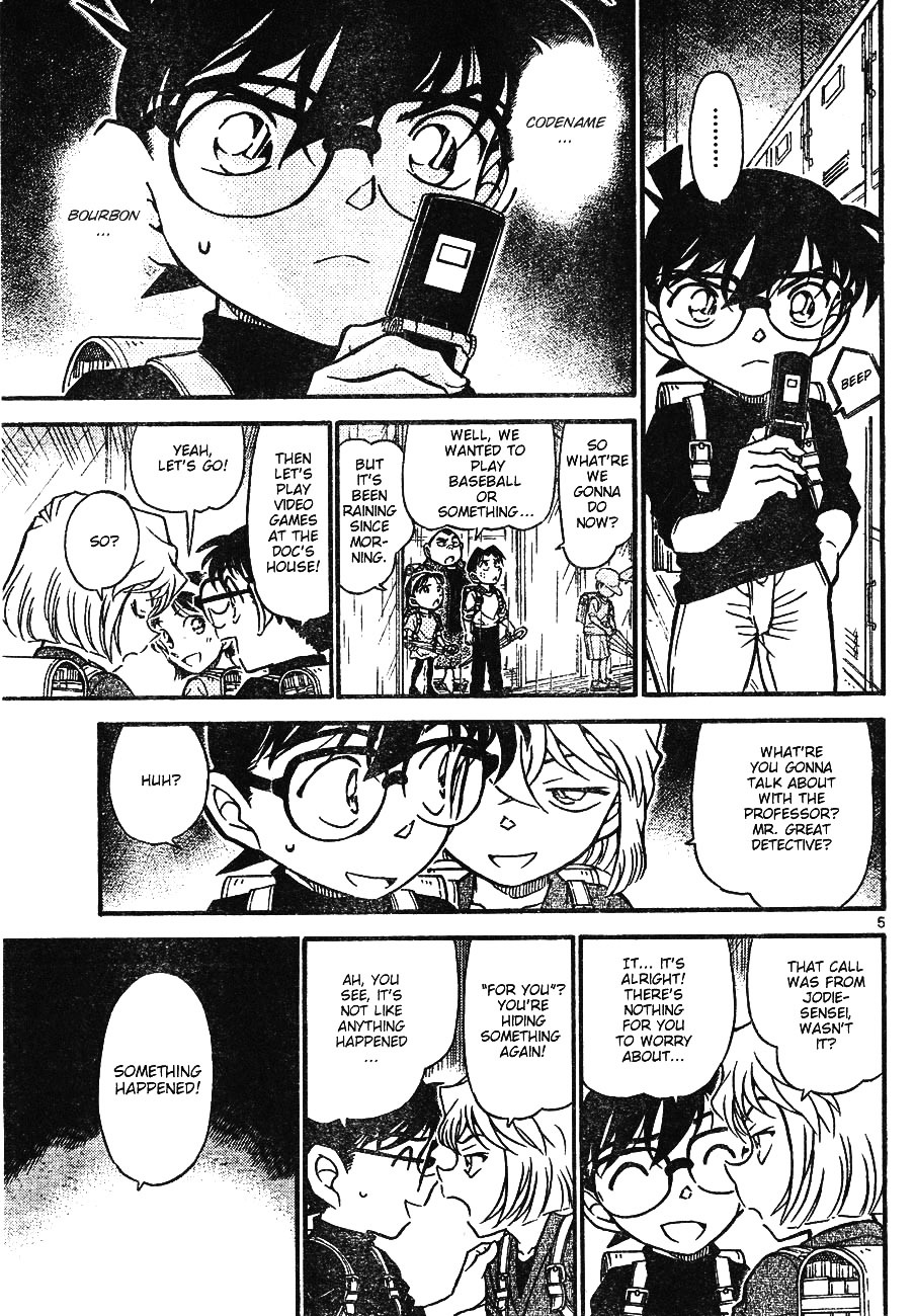 Detective Conan chapter 622 page 5