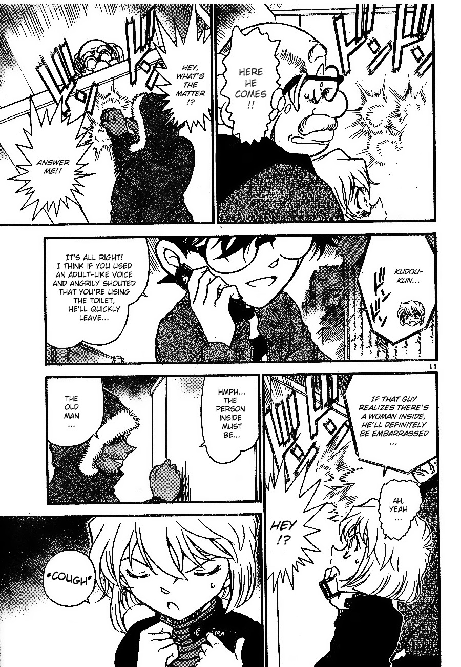 Detective Conan chapter 681 page 11