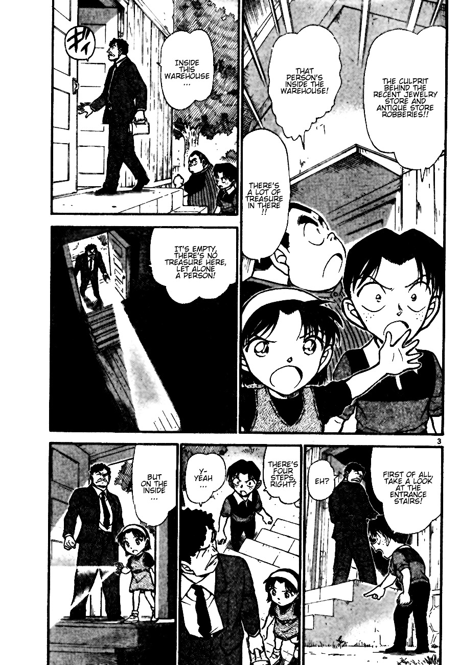 Detective Conan chapter 692 page 3