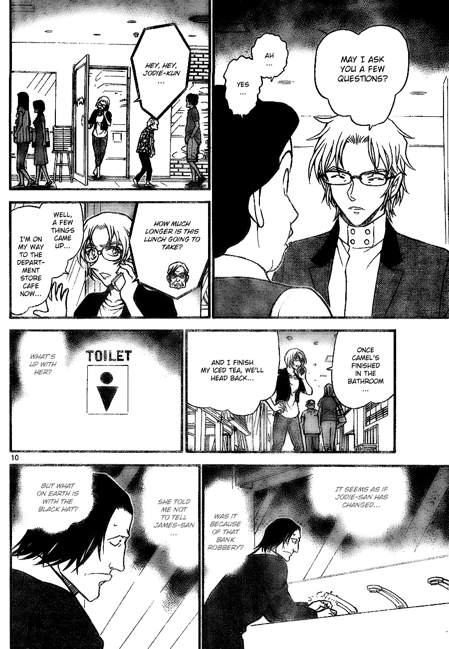 Detective Conan chapter 700 page 10