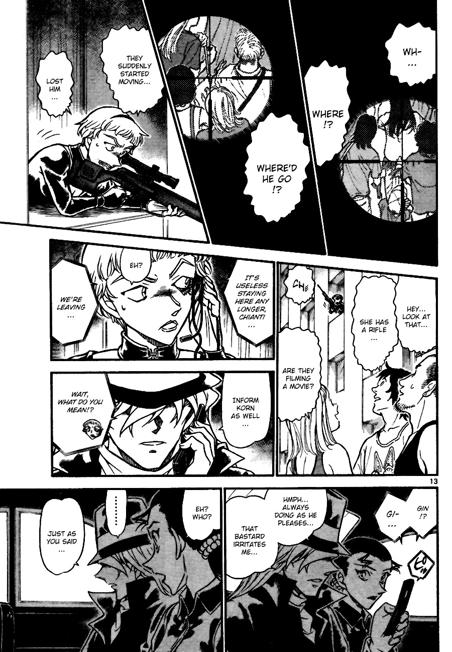Detective Conan chapter 704 page 13