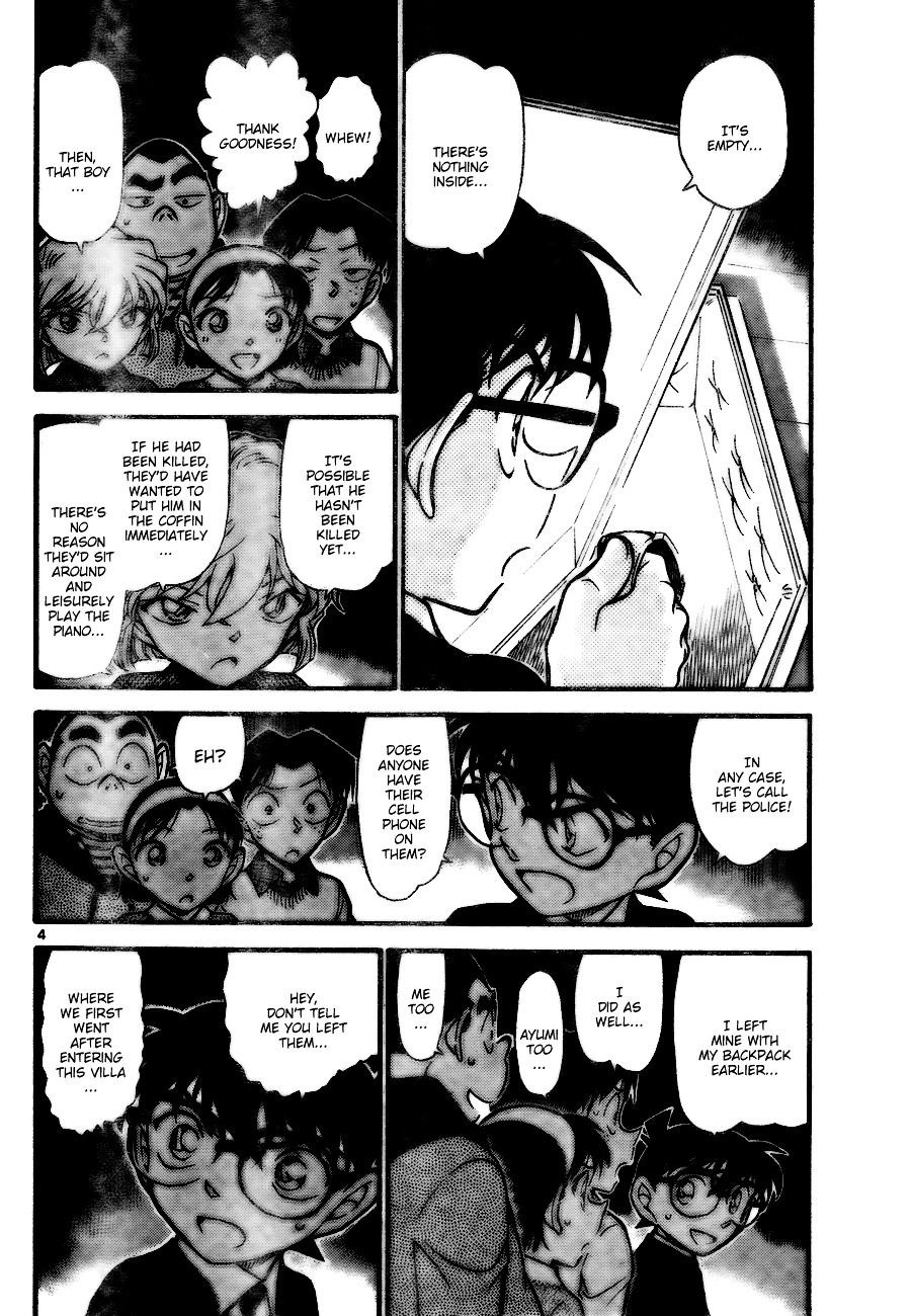 Detective Conan chapter 729 page 4