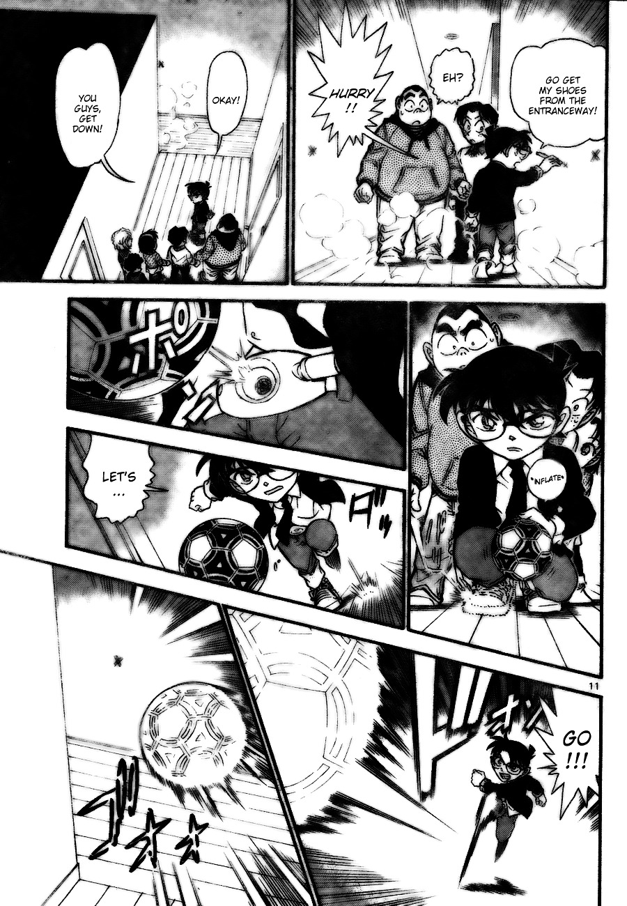 Detective Conan chapter 730 page 11